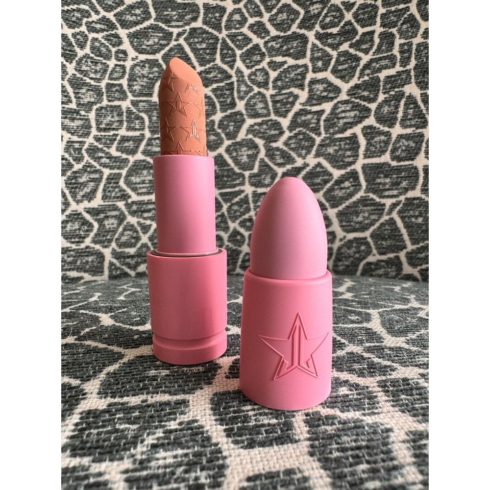 Jeffree Star Velvet Trap Lipstick in the‎ shade DIET MANNEQUIN - New In Box